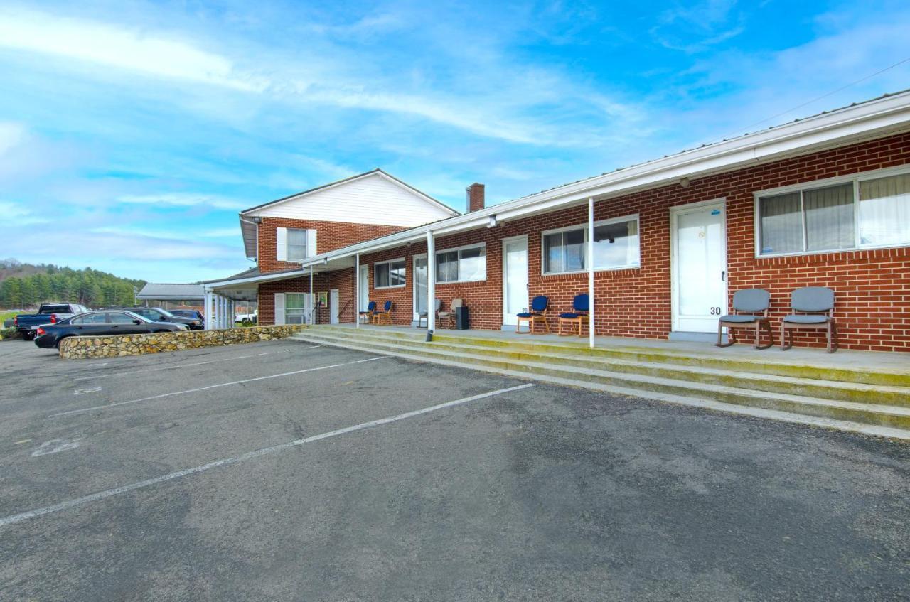 Knob Hill Motor Lodge Hillsville Luaran gambar