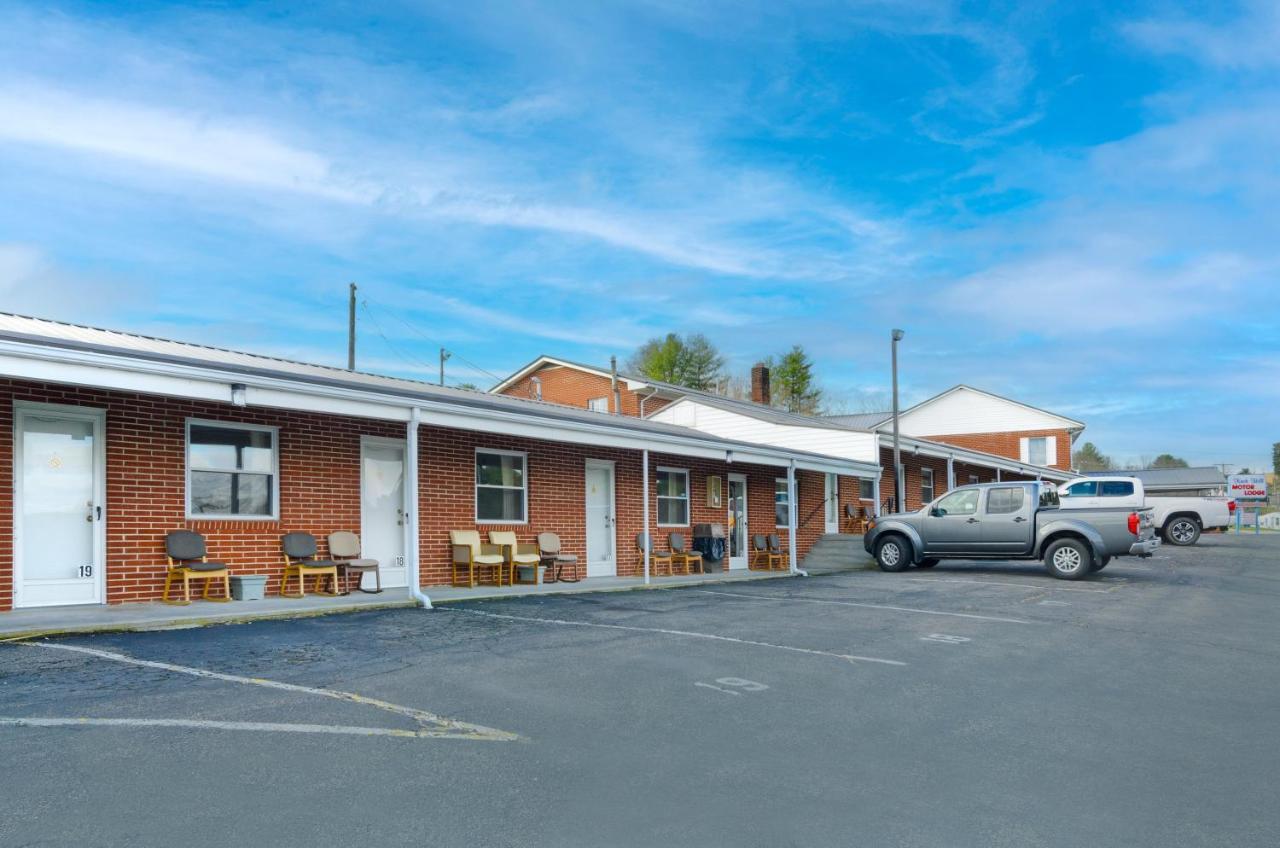 Knob Hill Motor Lodge Hillsville Luaran gambar