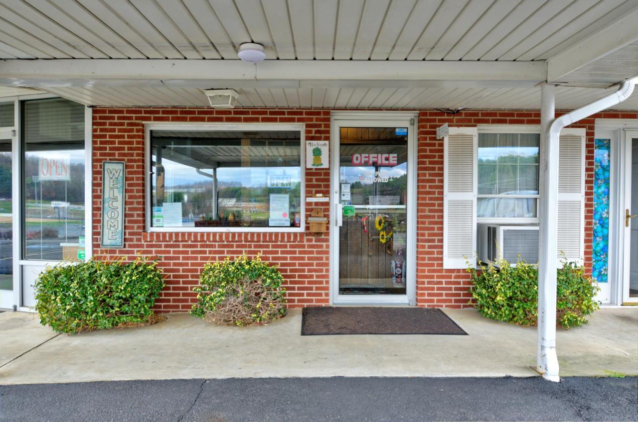 Knob Hill Motor Lodge Hillsville Luaran gambar